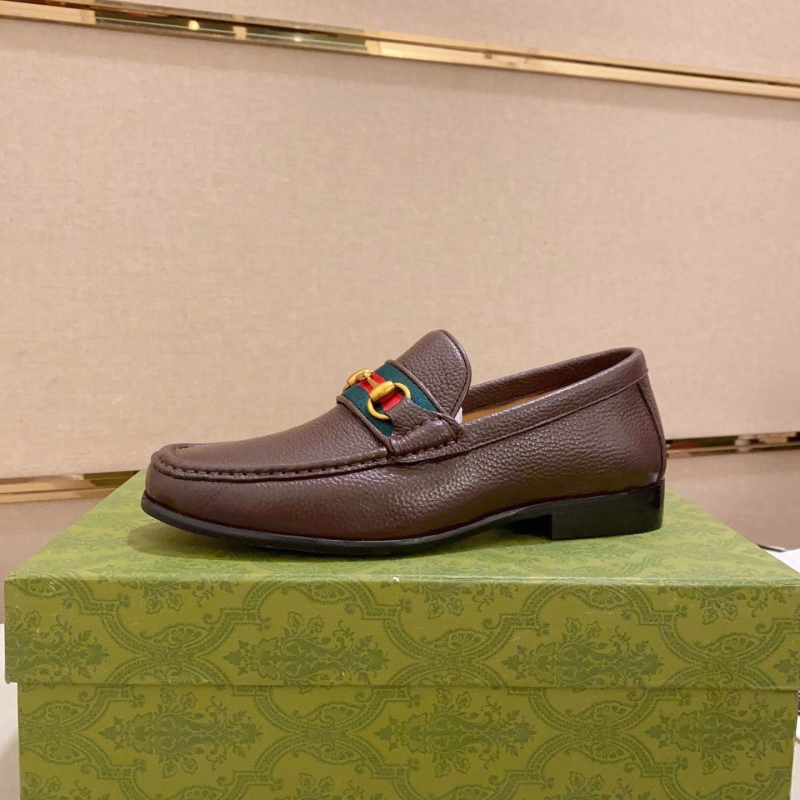 G*u*i leather shoes